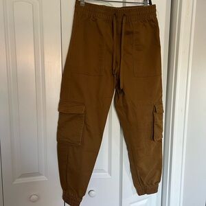 Chestnut cargo joggers